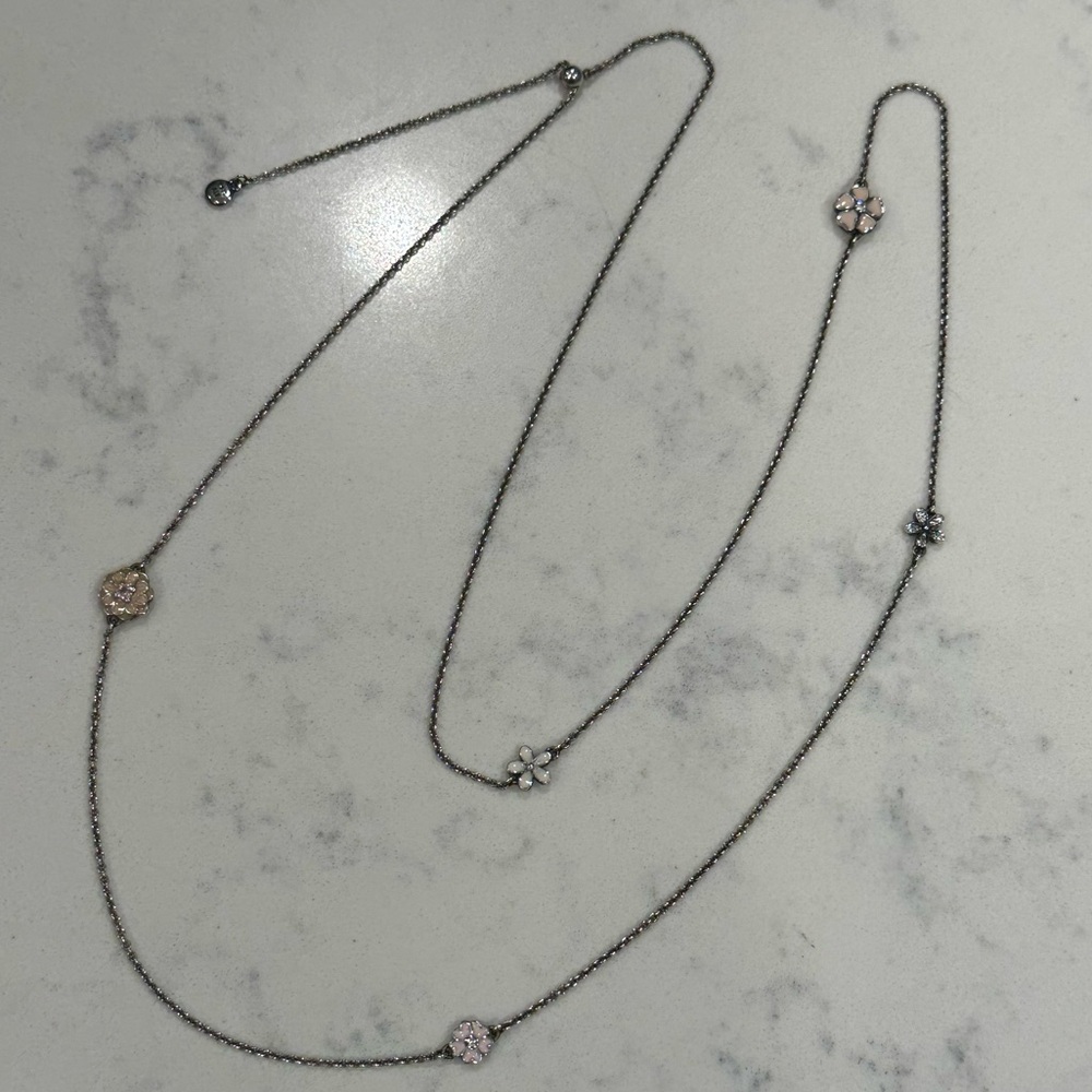 Retired Pandora Poetic Blooms Necklace